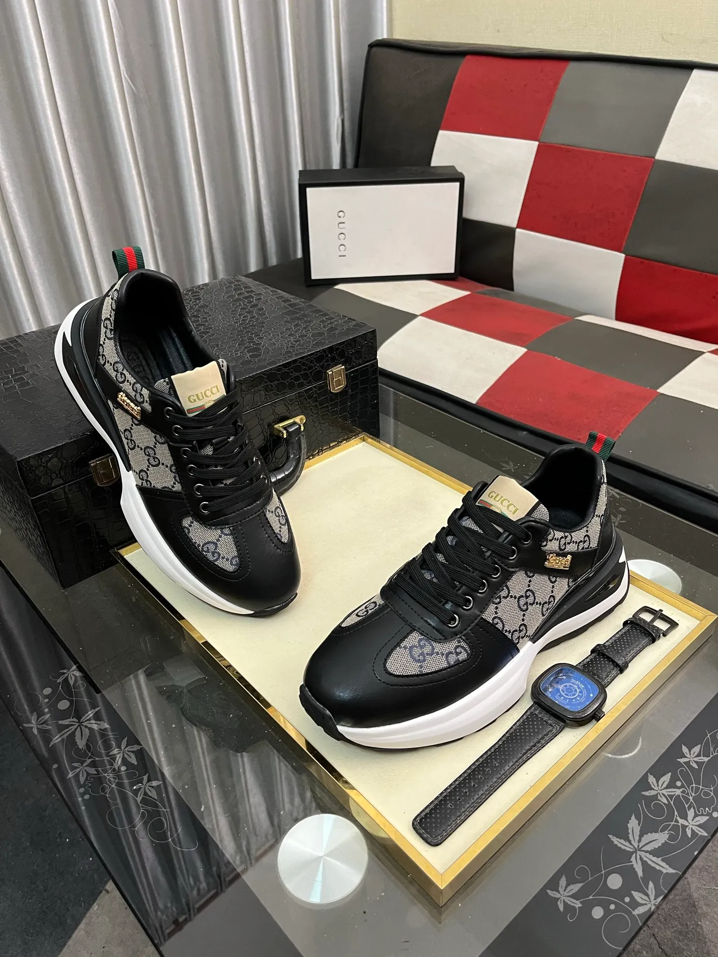 Men's Men's Shoes💰458⌚️⌚️[GUCCI] Gucci men's casual shoes are absolutely popular🔥The ultimate matching item for trendy men! The charm of super texture is irresistible, the main recommendation, the flower leather color is bright! The upper is made of high-quality brand printed fabric with cowhide, breathable leather lining and wear-resistant rubber sole, noble and elegant! Extremely comfortable🎁🎁You can be as handsome as you want💪 38-443️⃣colors available